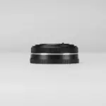 OBIETTIVO AF 28MM PANCAKE F/4.5 FULL FRAME PANASONIC LMOUNT SERIE CHIP